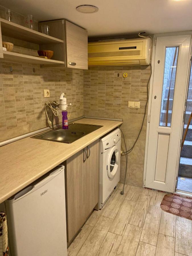 Appartement Апартамент 27 Юли à Varna Extérieur photo